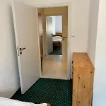 Zahradni Apartment *