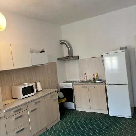 Zahradni Apartment *